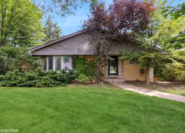Property at 4841 Central Ave, Western Springs, IL, 60558, 3 beds, 2 baths, [object Object]