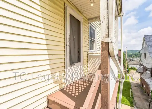 Property at 517 Hornor Ave, Clarksburg, WV, 26301, 2 beds, 1 bath, [object Object]