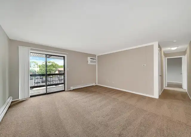 Property at Wing Park Apartments - 6 Tivoli Pl, Elgin, IL, 60123, 1-2 bed, 1 bath, [object Object]