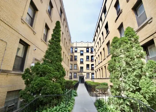 Property at 4604 N Beacon St Unit 2F, Chicago, IL, 60640, 0 beds, 1 bath, [object Object]