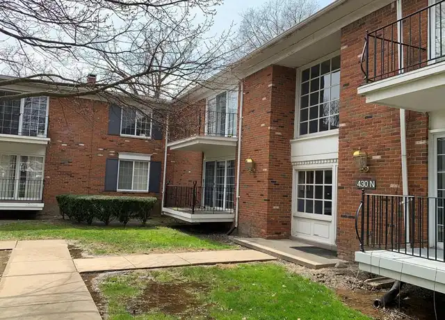 Property at 430 Fox Hills Dr N Unit A4, Bloomfield Hills, MI, 48304, 1 bed, 1 bath, [object Object]