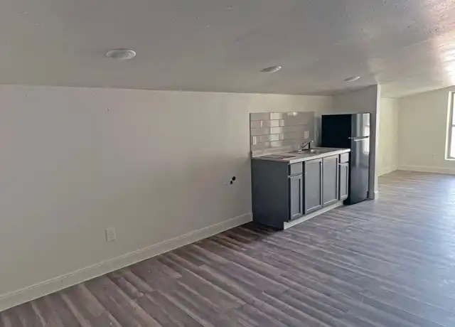 Property at 201 Eastwood St, Houston, TX, 77011, 0 beds, 1 bath, [object Object]