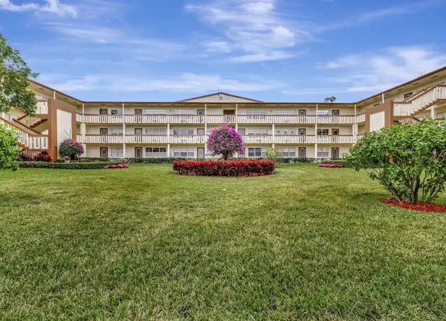 Property at 200 Mansfield E, Boca Raton, FL, 33434, 2 beds, 1.5 baths, [object Object]