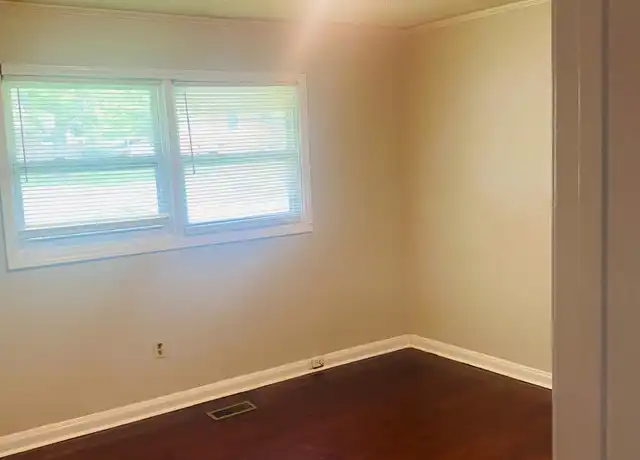 Property at 541 Wilbrown Cir, Charlotte, NC, 28217, 4 beds, 2 baths, [object Object]