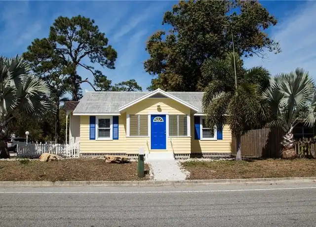 Property at 911 Myrtle St, Sarasota, FL, 34234, 2 beds, 2 baths, [object Object]