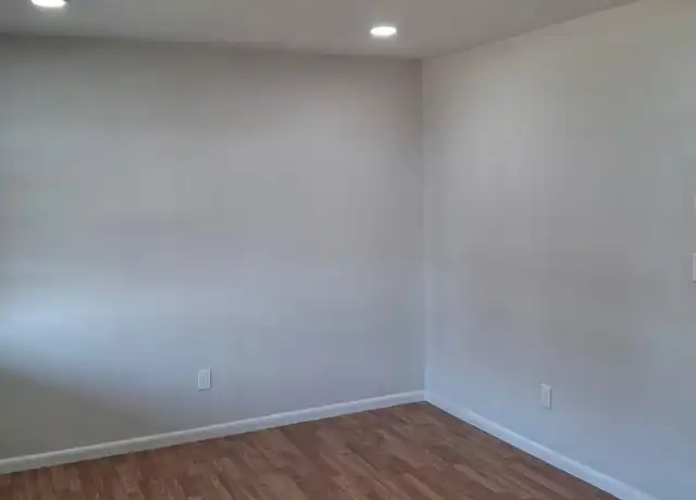 Property at 202 12th St Unit 9, Palisades Park, NJ, 07650, 1 bed, 1 bath, [object Object]