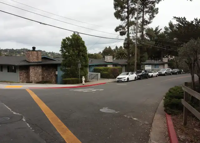 Property at 2220 Lake Rd Unit D5, Belmont, CA, 94002, 1 bed, 1 bath, [object Object]