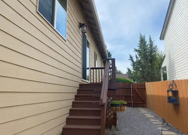 Property at 380 SE Soft Tail Loop, Bend, OR, 97702, 3 beds, 2 baths, [object Object]