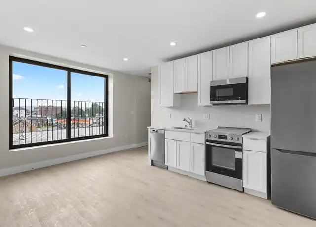 Property at Tavolo Lofts - 153 Green St, Worcester, MA, 01604, 1 bed, 1 bath, [object Object]