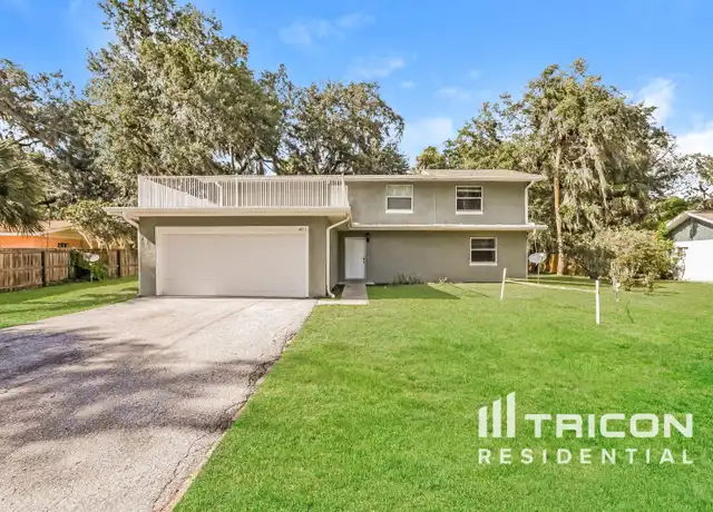 Property at 4011 Palm Dr, Leesburg, FL, 34748, 5 beds, 3 baths, [object Object]