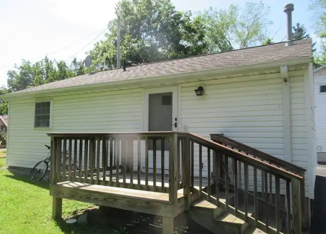 Property at 11631 Ravenna Rd, Twinsburg, OH, 44087, 2 beds, 1 bath, [object Object]