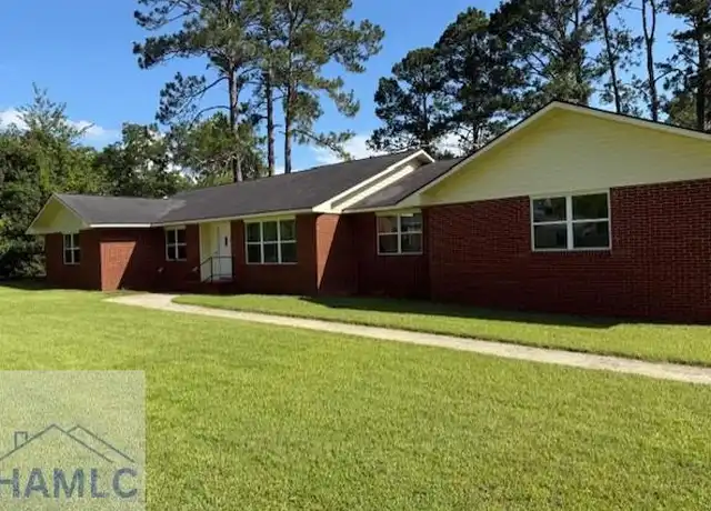 Property at 114 Edgewood Rd, Glennville, GA, 30427, 3 beds, 2 baths, [object Object]