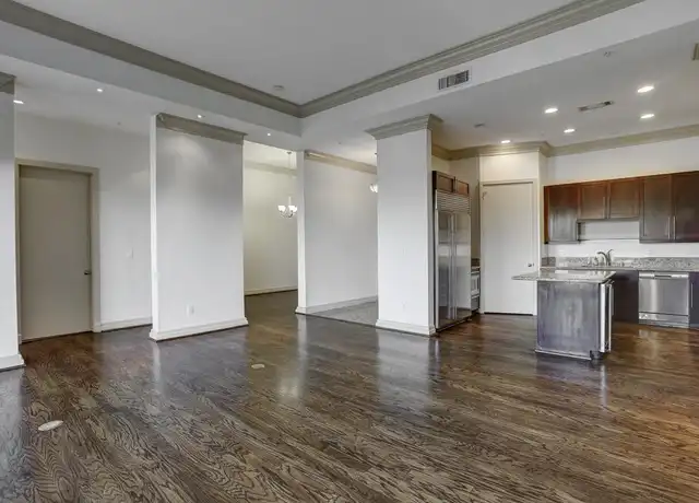 Property at 3388 Sage Rd #301, Houston, TX, 77056, 3 beds, 3 baths, [object Object]