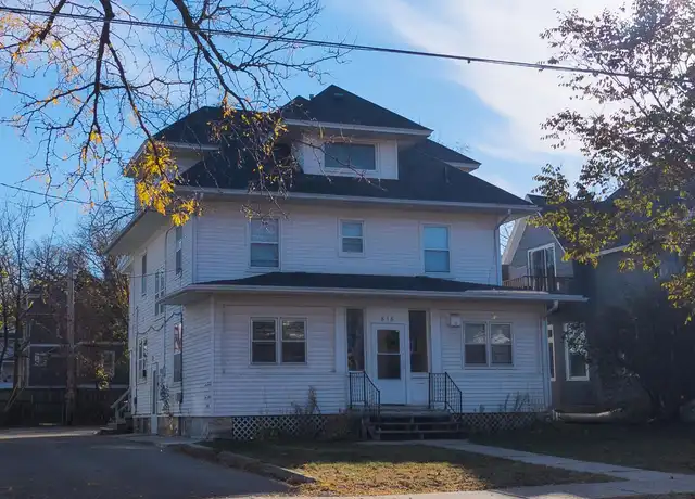 Property at 818 W Center St Unit A818-6, Rochester, MN, 55902, 1 bed, 1 bath, [object Object]