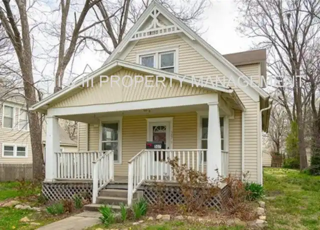 Property at 507 S Ash St, Ottawa, KS, 66067, 2 beds, 1 bath, [object Object]