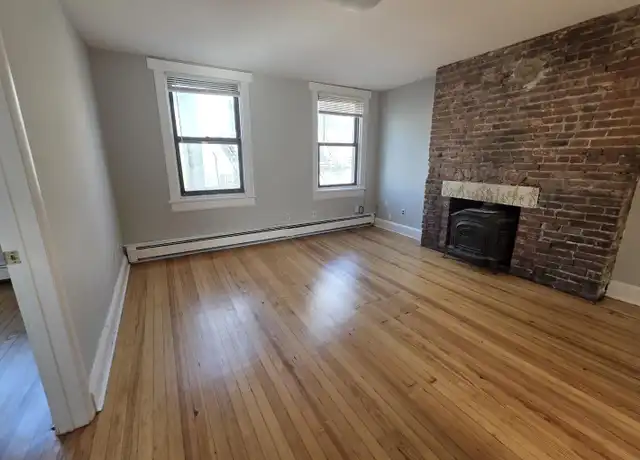 Property at 504 Court St Unit 3, Hoboken, NJ, 07030, 2 beds, 1 bath, [object Object]