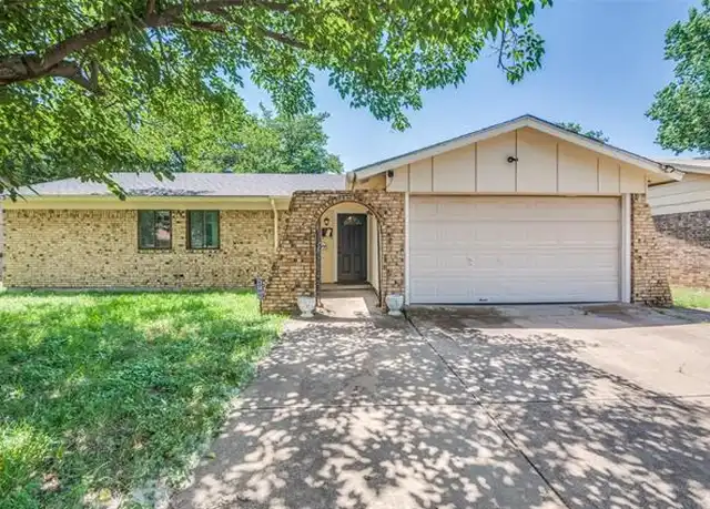 Property at 1709 Meadow Vly, Irving, TX, 75060, 3 beds, 2 baths, [object Object]