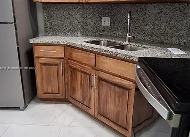 Property at 3300 Spanish Moss Ter #106, Lauderhill, FL, 33319, 2 beds, 1.5 baths, [object Object]