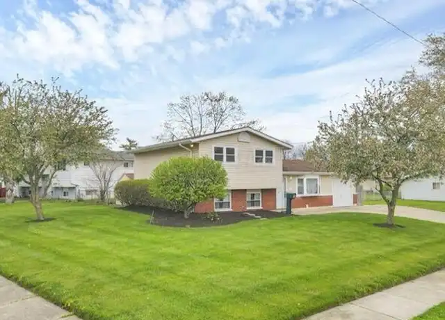 Property at 3667 Sheldon Pl, Grove City, OH, 43123, 3 beds, 2.5 baths, [object Object]