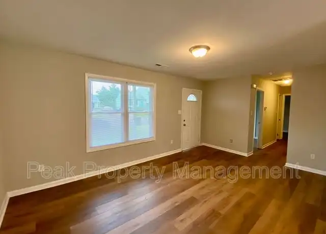Property at 639 Tilton Ct, Richmond, VA, 23224, 3 beds, 1.5 baths, [object Object]