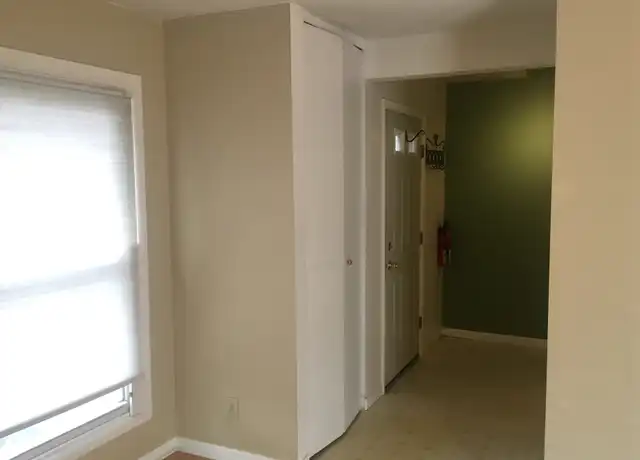 Property at 280 Ledgewood Cir #103, Burlington, VT, 05401, 2 beds, 1.5 baths, [object Object]