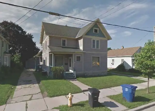Property at 233 W 11th Ave, Oshkosh, WI, 54902, 5 beds, 2 baths, [object Object]