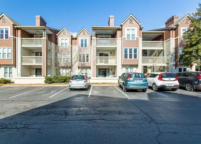 Property at 282 Hillsboro Pl, Nashville, TN, 37215, 2 beds, 2 baths, [object Object]
