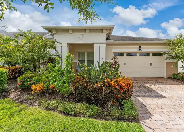 Property at 4904 W Fountainwood Dr, Saint Cloud, FL, 34772, 3 beds, 3 baths, [object Object]