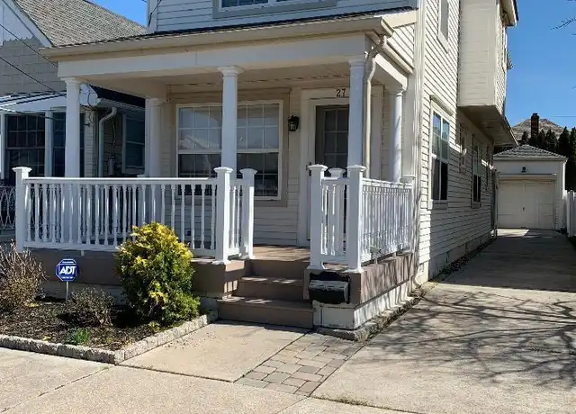 Property at 27 N Frontenac Ave, Margate City, NJ, 08402, 3 beds, 1.5 baths, [object Object]