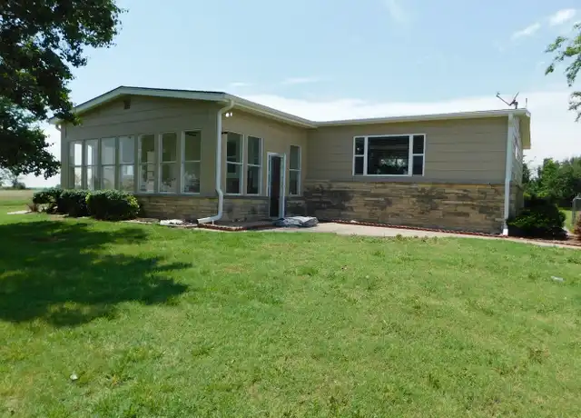 Property at 10523 SW Tawakoni Rd, Augusta, KS, 67010, 3 beds, 2.5 baths, [object Object]