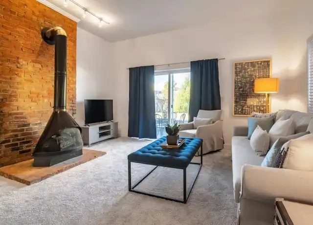 Property at Pavilion Street 964 - Pavilion St Unit 1056102P, Cincinnati, OH, 45202, 1-2 bed, 1 bath, [object Object]