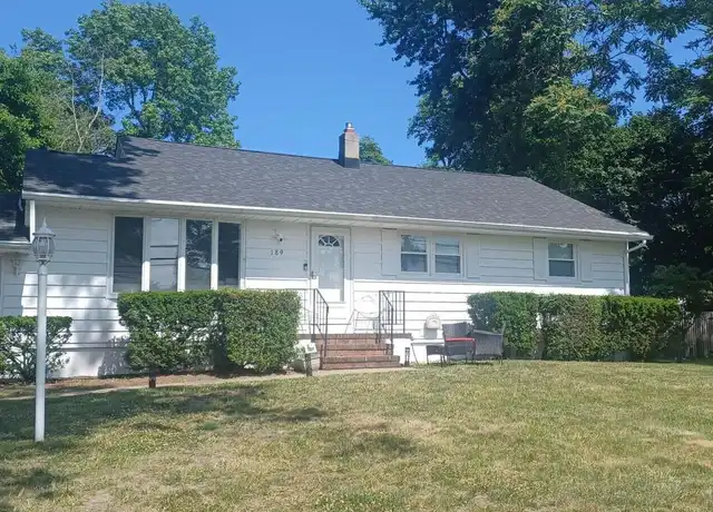 Property at 189 Whale Pond Rd, Oakhurst, NJ, 07755, 3 beds, 2 baths, [object Object]