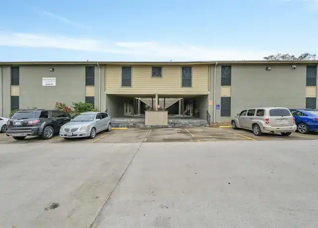 Property at 1910 Willowbend St Unit 11, Conroe, TX, 77301, 1 bed, 1 bath, [object Object]