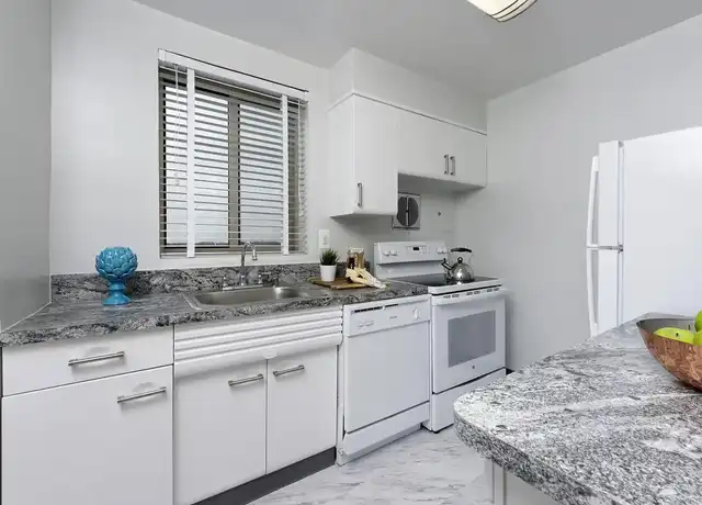 Property at 4000 Massachusetts Avenue - 4000 Massachusetts Ave NW, Washington, DC, 20016, 0-1 beds, 1 bath, [object Object]