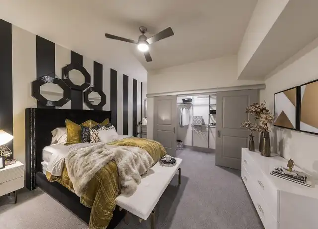 Property at 2374 Victory Ave Unit B3-28, Dallas, TX, 75219, 2 beds, 2 baths, [object Object]