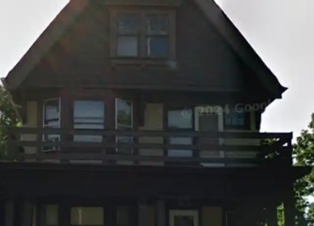 Property at 1921 N 24th St, Milwaukee, WI, 53205, 2 beds, 1 bath, [object Object]