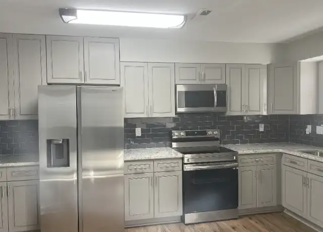 Property at 7271 Sandy Creek Dr, Raleigh, NC, 27615, 4 beds, 3.5 baths, [object Object]
