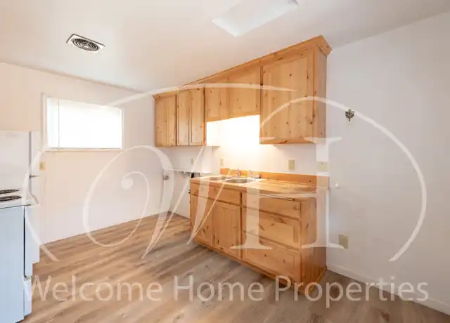 Property at 532 N 6th Ave Apt 2, Walla Walla, WA, 99362, 0 beds, 1 bath, [object Object]
