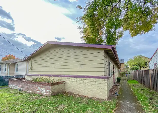 Property at 6923 SE 87th Ave Unit 6923, Portland, OR, 97266, 2 beds, 1 bath, [object Object]