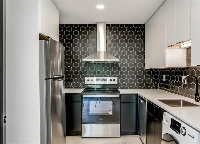 Property at 513 Pecan Grove Rd Unit 109, Austin, TX, 78704, 1 bed, 1 bath, [object Object]