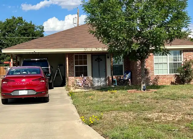Property at 1614 Cloud St, San Angelo, TX, 76905, 3 beds, 2 baths, [object Object]