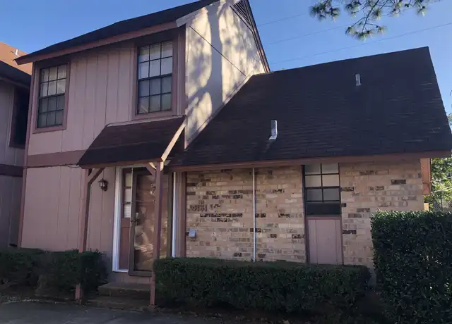 Property at 4131 Loire Dr Unit D, Kenner, LA, 70065, 2 beds, 2 baths, [object Object]