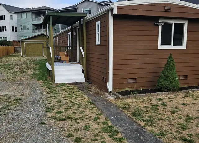 Property at 27054 235th Ct SE, Maple Valley, WA, 98038, 2 beds, 2 baths, [object Object]