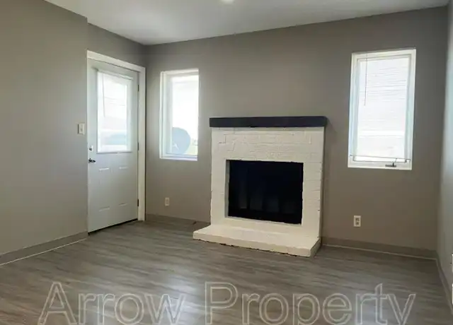 Property at 1500 S Folsom St Unit 9, Lincoln, NE, 68522, 2 beds, 1 bath, [object Object]