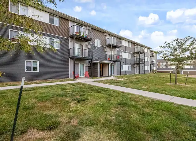 Property at Woodside Park - 3301 SE 22nd St, Des Moines, IA, 50320, 2 beds, 1 bath, [object Object]