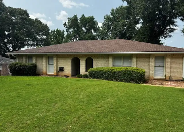 Property at 1425 Pine Ridge Rd, Montgomery, AL, 36109, 4 beds, 2 baths, [object Object]