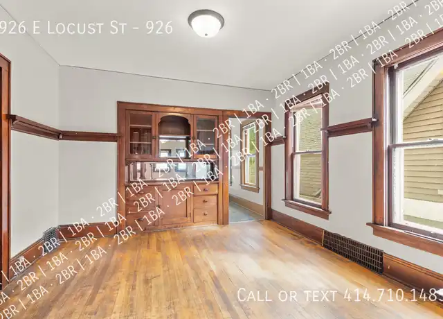 Property at 926 E Locust St Unit 926, Milwaukee, WI, 53212, 2 beds, 1 bath, [object Object]