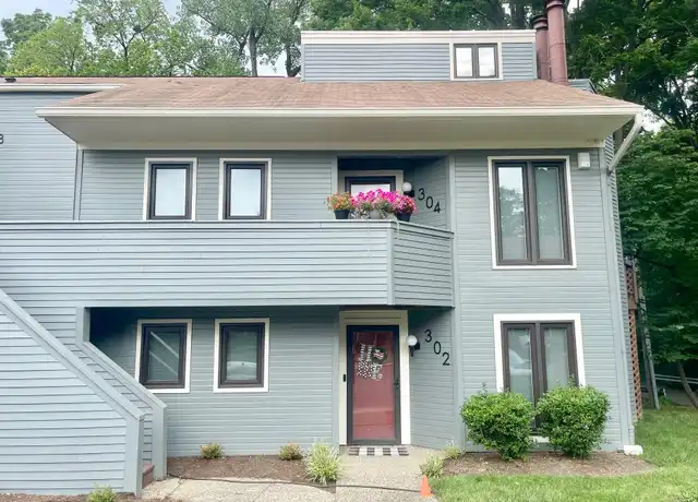 Property at 302 Crescent Spring Dr, Louisville, KY, 40206, 2 beds, 2 baths, [object Object]