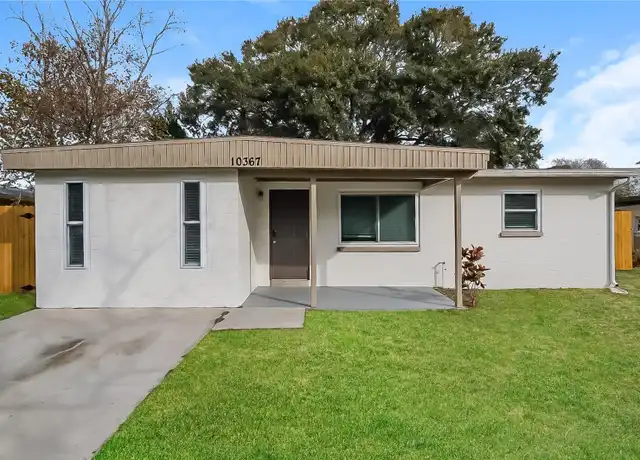 Property at 10367 112th Ave, Largo, FL, 33773, 3 beds, 1 bath, [object Object]