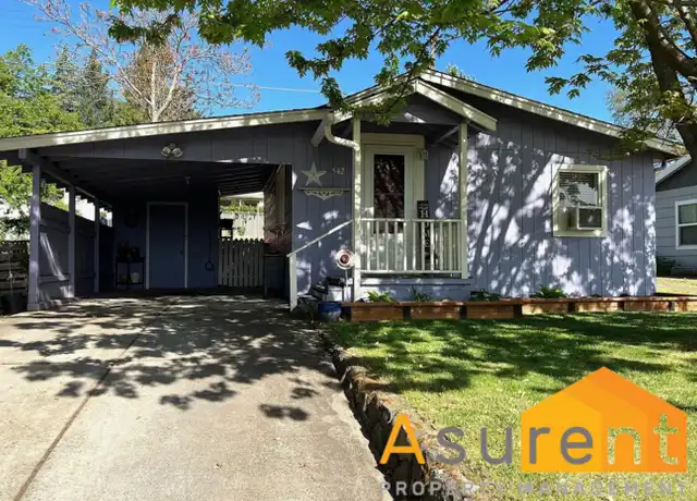 Property at 542 Pearl St, Medford, OR, 97504, 2 beds, 1 bath, [object Object]